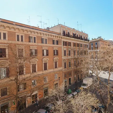 Lux San Pietro Appartement *